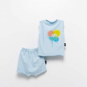 Šortukai ir palaidinė