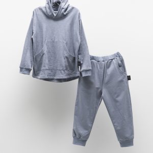 Laisvalaikio kostiumas